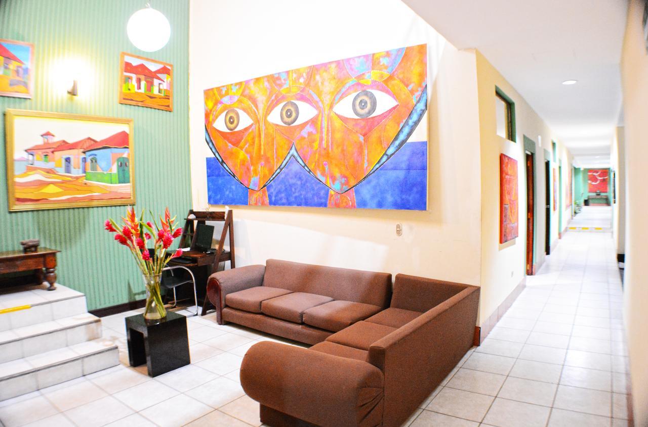Hotel Plaza Cosiguina Chinandega Buitenkant foto